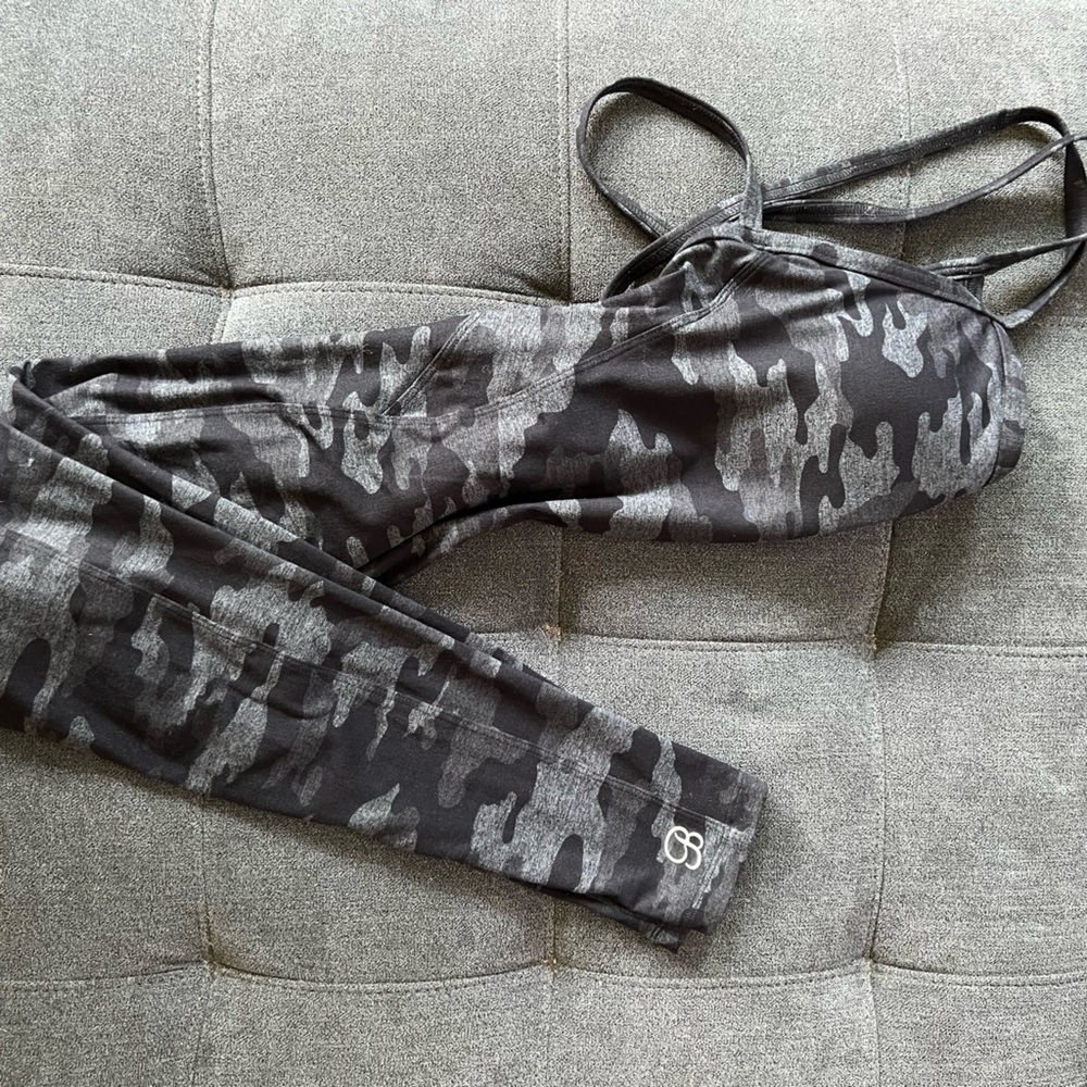 Bombshell Sportswear sculpted bodysuit charcoal/black size small